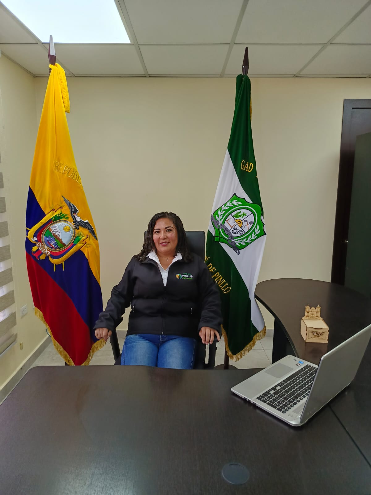 Sra. Asunción Carmita Lopez Lopez